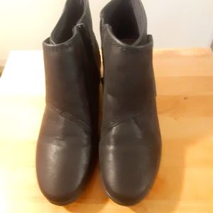Clark's Cloud's NWOB Women's Booties